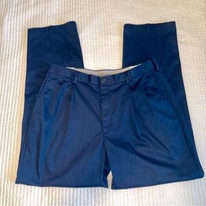 Men’s HAGGAR Iron Free Premium Khaki Classic Fit Pants Navy Blue